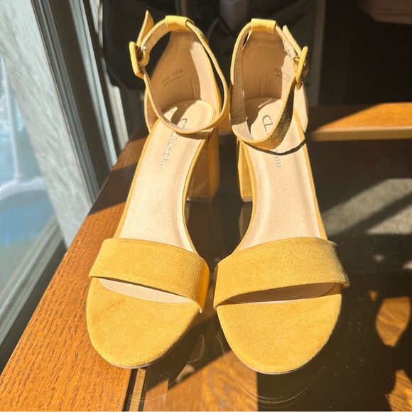 Chinese Laundry Mustard Yellow Block Heel Sandals - Picture 4 of 16